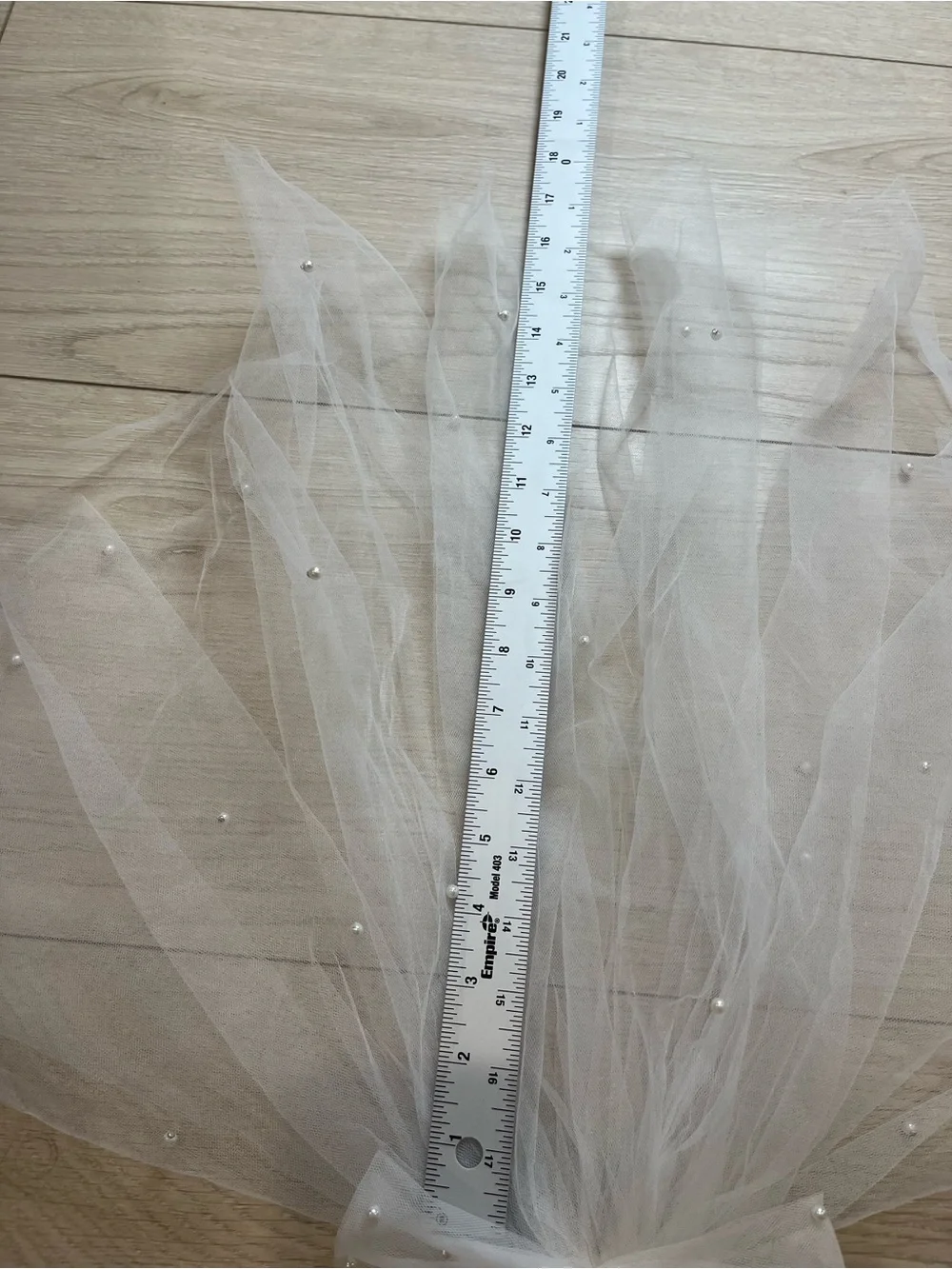 N/A white tulle